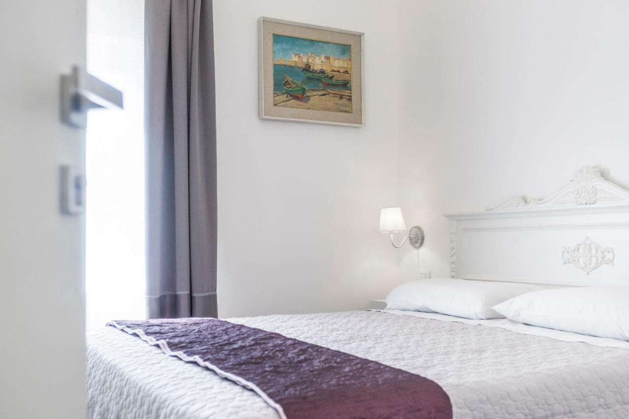 Incentro Hotell Gallipolli Exteriör bild
