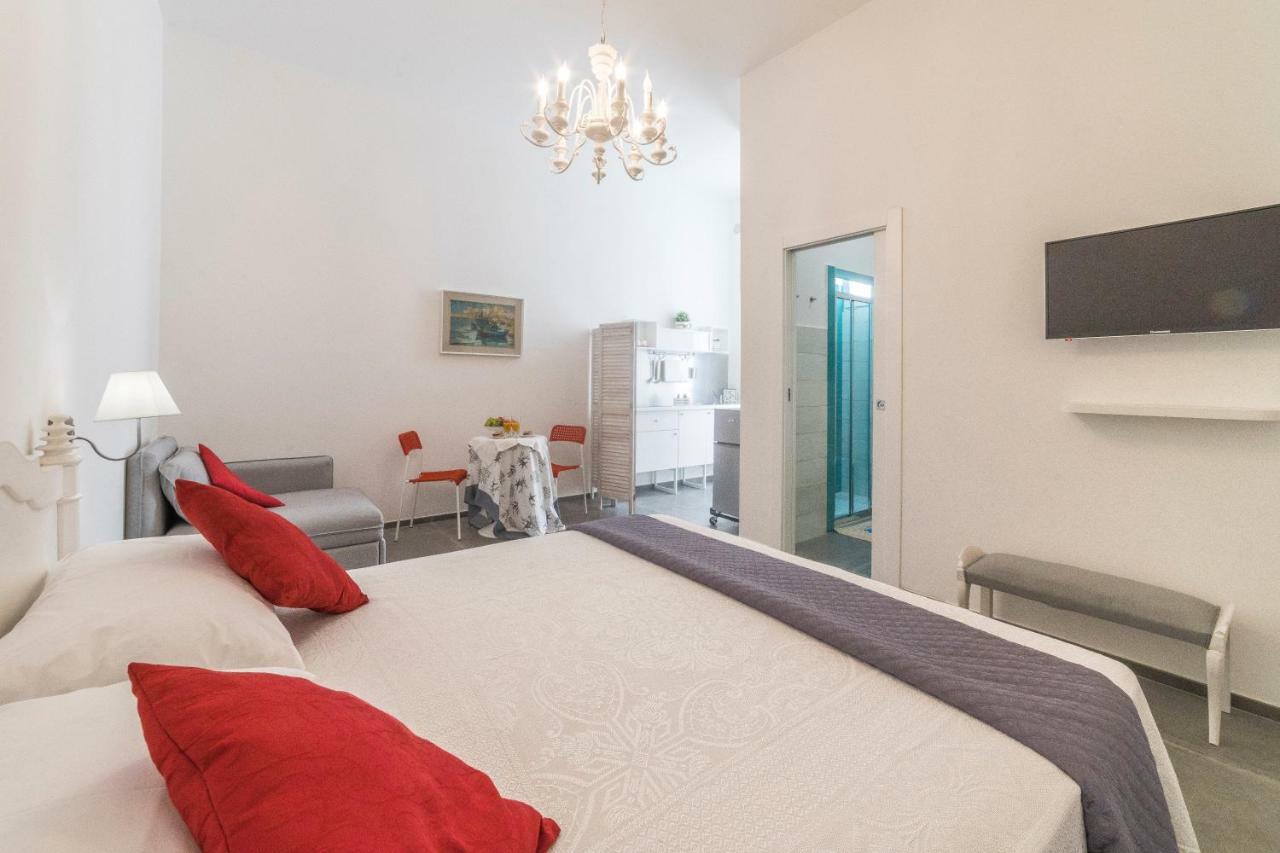 Incentro Hotell Gallipolli Exteriör bild