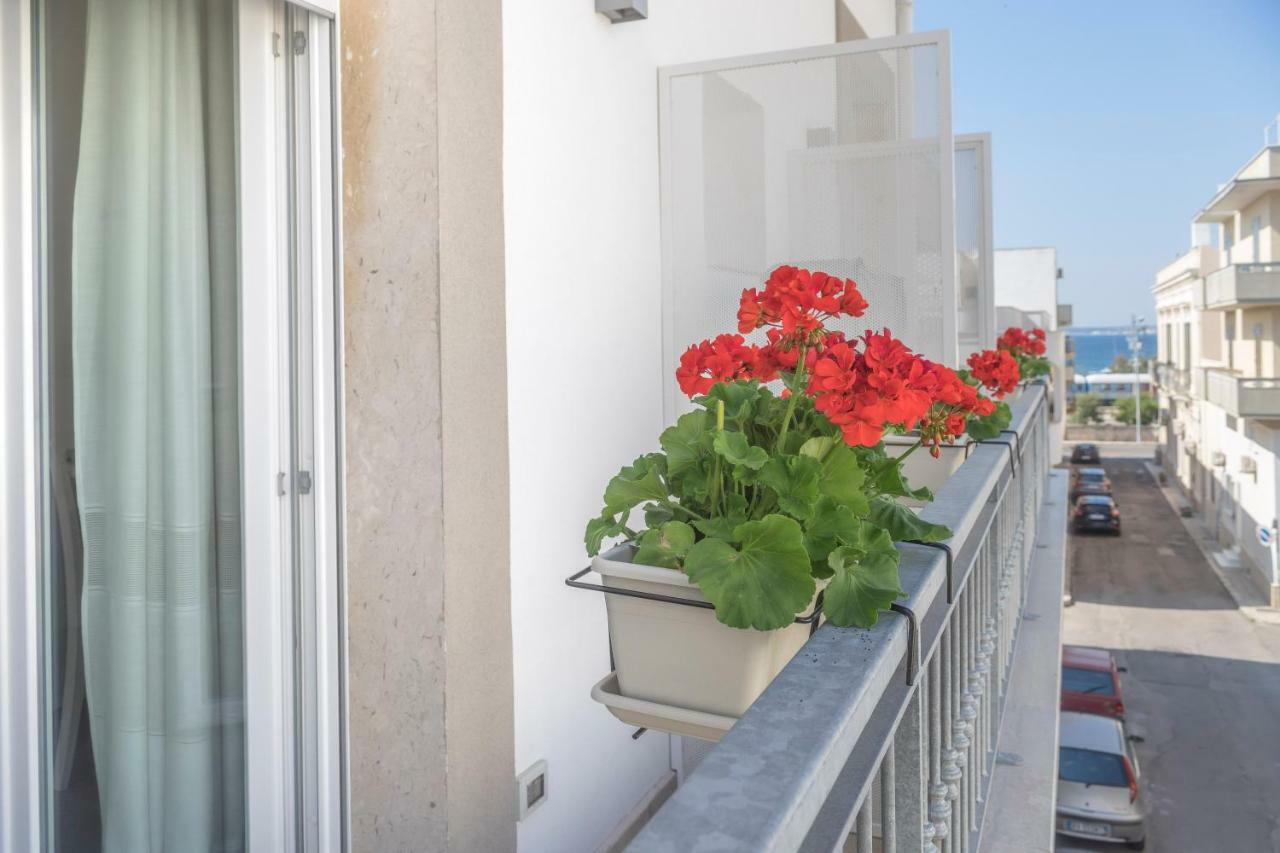 Incentro Hotell Gallipolli Exteriör bild